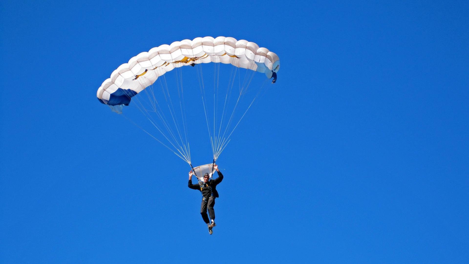 拜仁慕尼黑高歌猛进,德甲领跑形势稳定